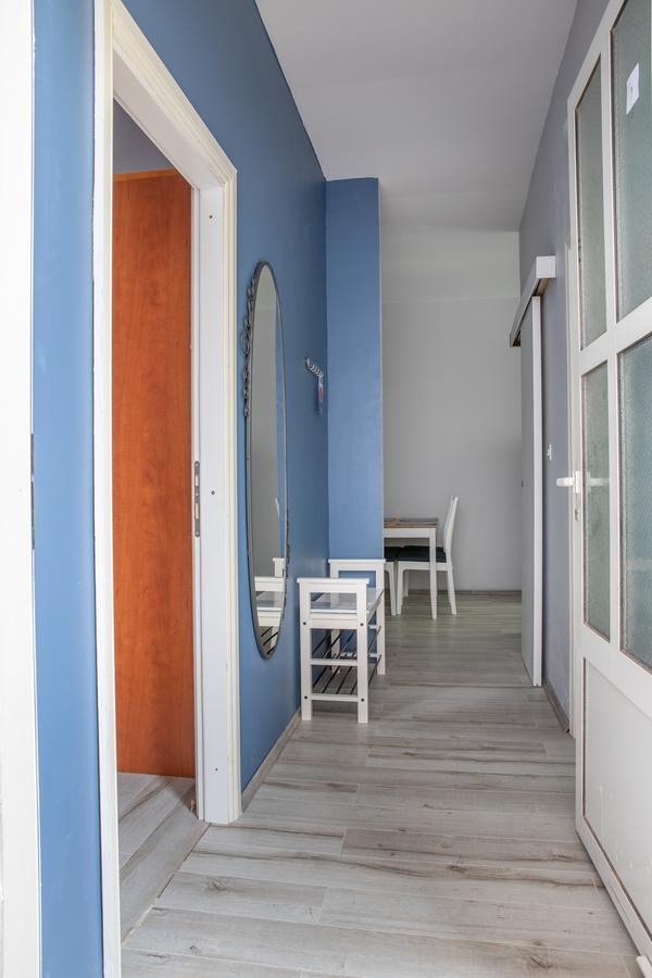 Apartmani Dina Biograd Na Moru Exterior photo